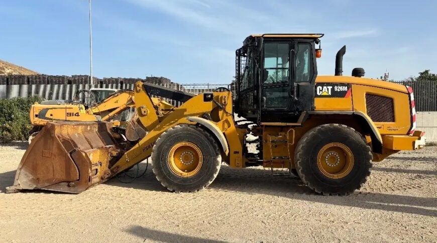 cat-926m,e9db0304 cat-926m,e9db0304