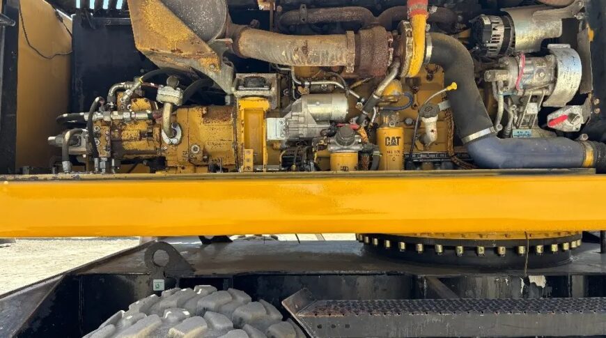 cat-m318d,0761ef40 cat-m318d,0761ef40
